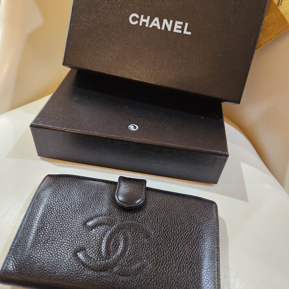Chanel Bifold Long Wallet - Black Caviar